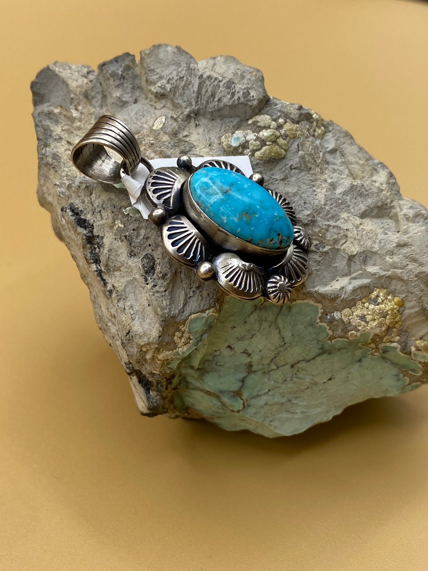 Peyote-Set Water-Web Pendant