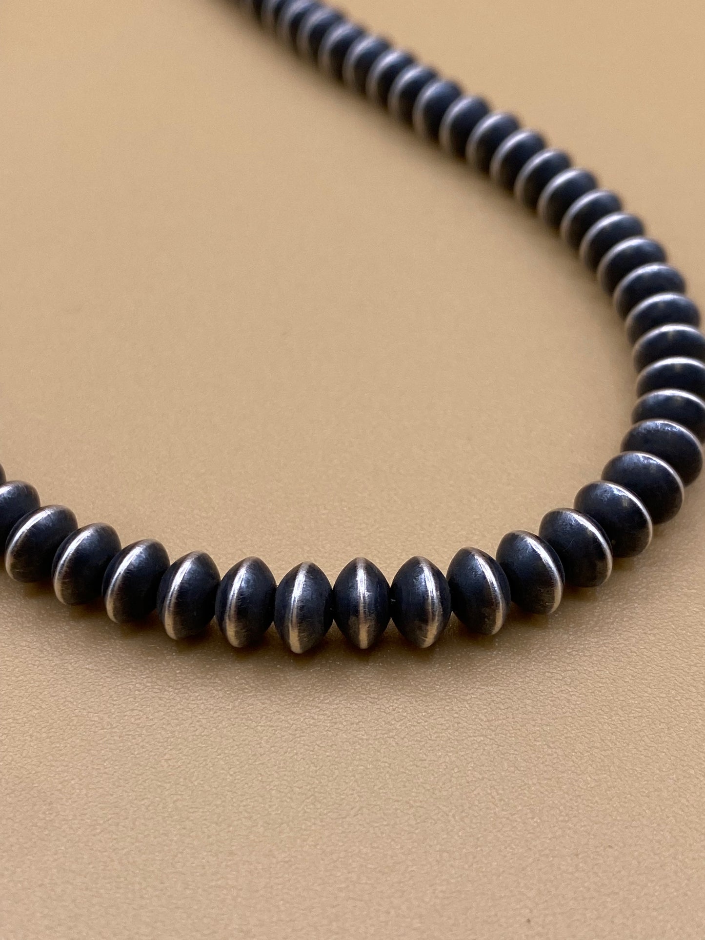Navajo Pearl (Disk) Necklace