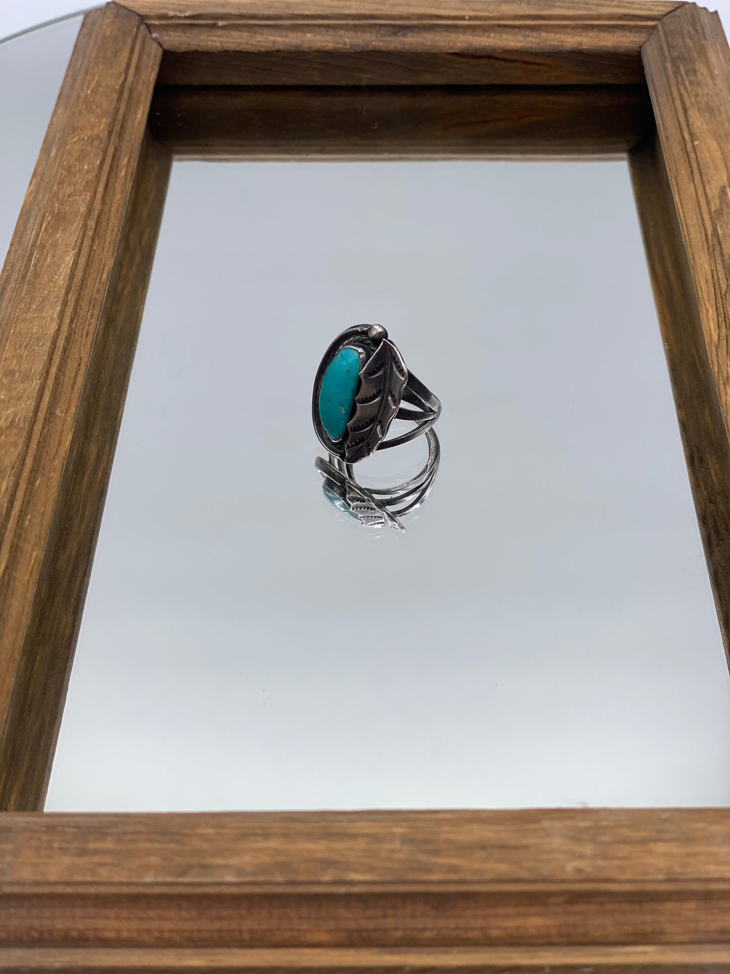 The "Leafy" Kingman Ring