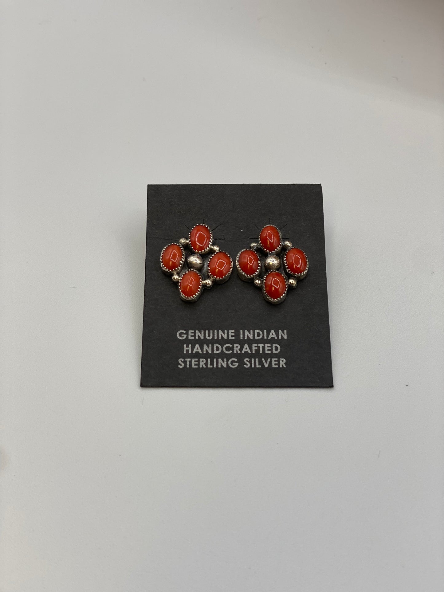 Mediterranean Coral 4-Set Stud