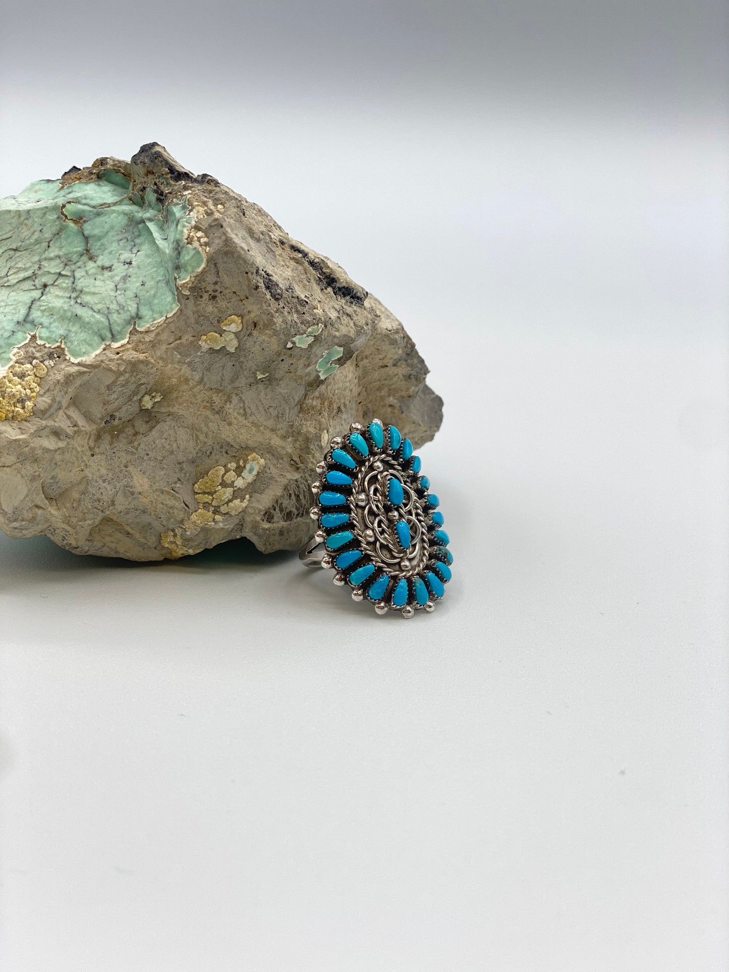 Zuni Cluster Ring